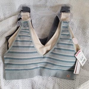 Danskin Intimates Bra Top Sports Bra NWT Size LG - SM MED